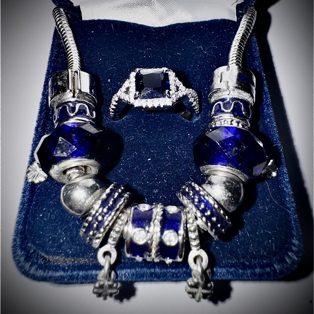 Elegant Silver and Blue Jewelry Set